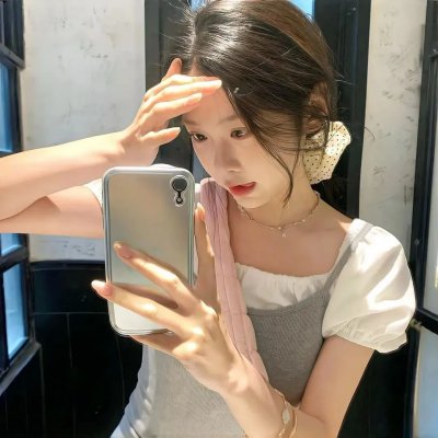黑衣人